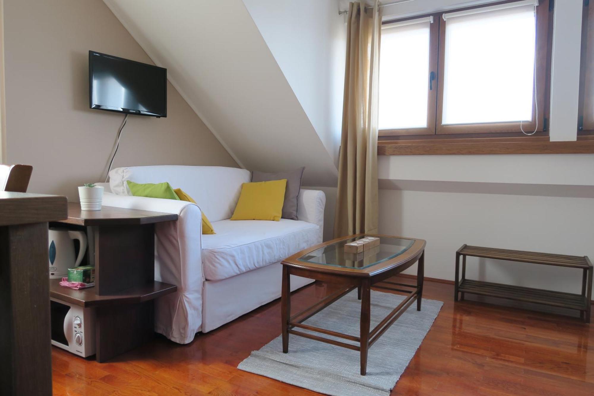 Apartments And Rooms Stefanac Слуни Екстериор снимка